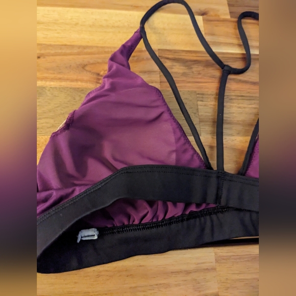 Victoria's Secret medium bralettes - Picture 5 of 5